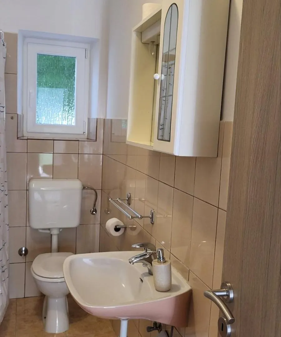 Padova 2 Apartment Banjol